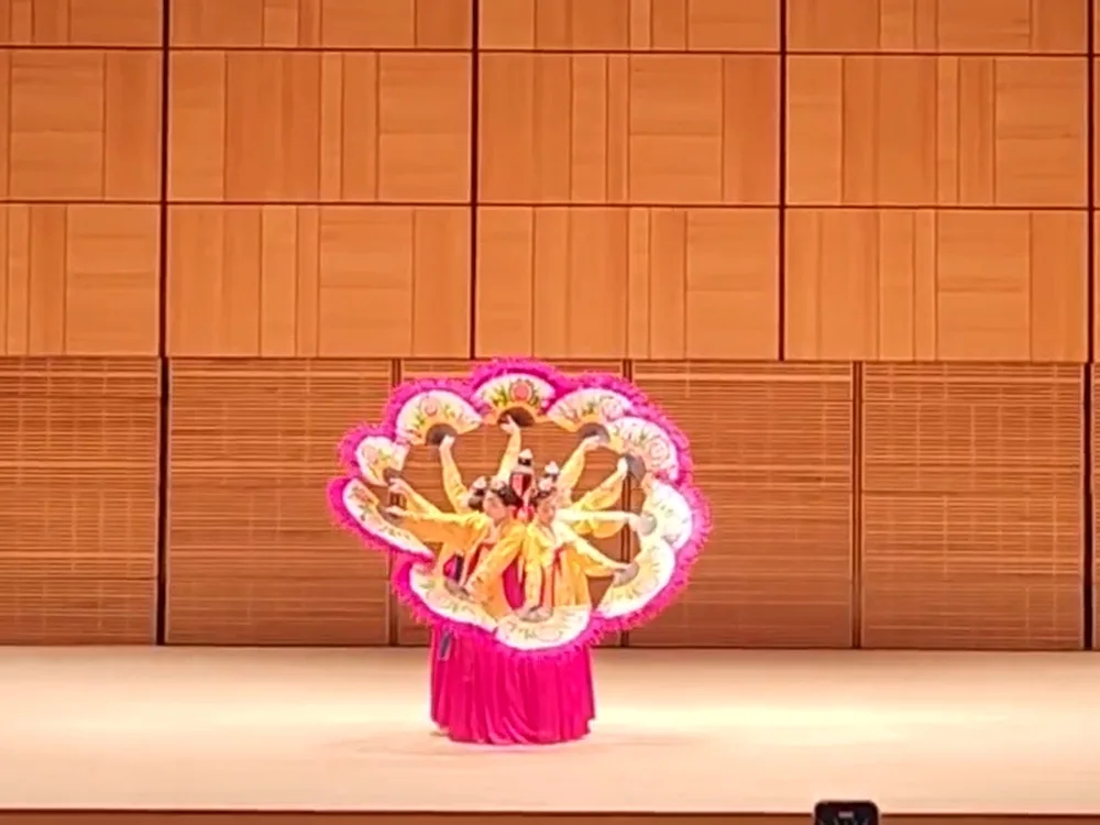 Korean fan dance by NJ Korea Dance Academy — US STREAM Arts & Cultural Festival, Zankel Hall, Carnegie Hall, Feb 21, 2025
